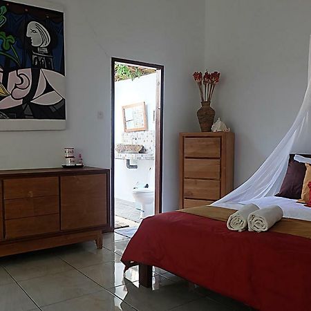 Ayu Hotel Karimunjawa Ngoại thất bức ảnh