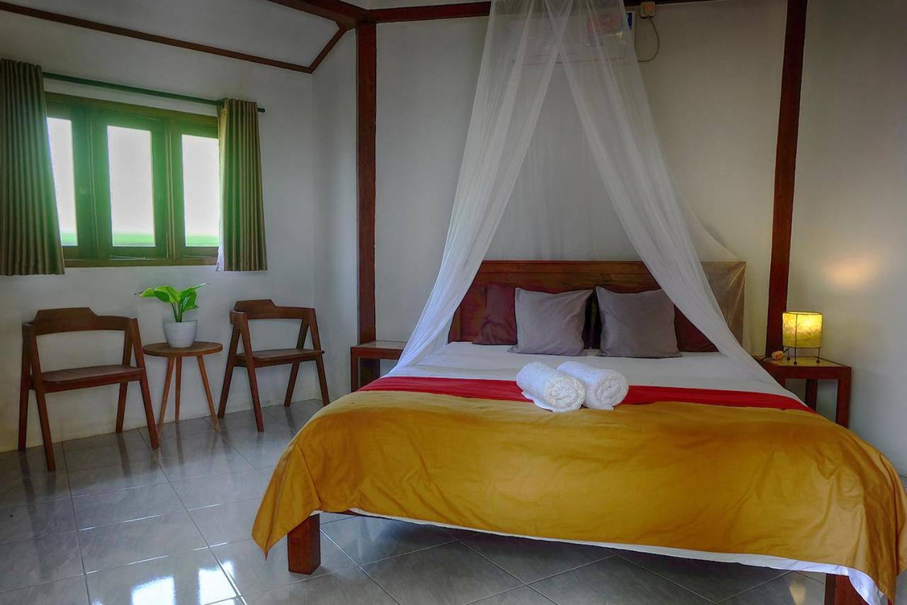 Ayu Hotel Karimunjawa Ngoại thất bức ảnh